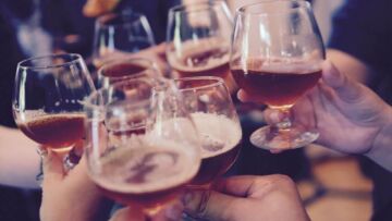 Tapster Pub bez kary administracyjnej