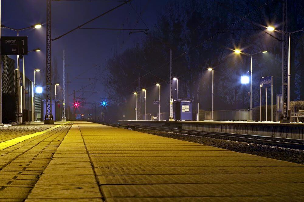 Nowe perony, szybsze pociągi: modernizacje kolejowe na Śląsku