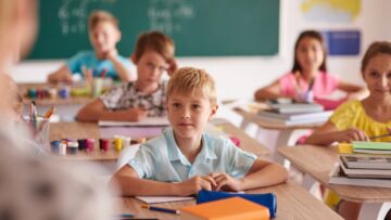 Powiatowy Zespół Szkół nr 2 w Pszczynie triumfuje w XIV edycji konkursu "Edukacja regionalna w szkole"