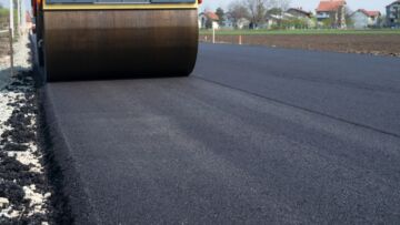 Rozwój infrastruktury drogowej: Gmina Pszczyna wsparła Powiat Pszczyński kwotą 543.297 złotych
