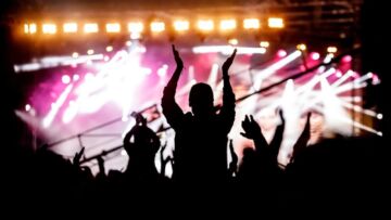 Bajgle na scenie: Koncert w ramach „Przesiądź się na kulturę” w Pszczynie