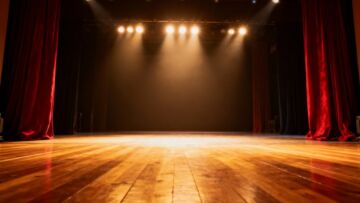 Teatr ożywił sztukę na finale „Przesiądź się na kulturę”
